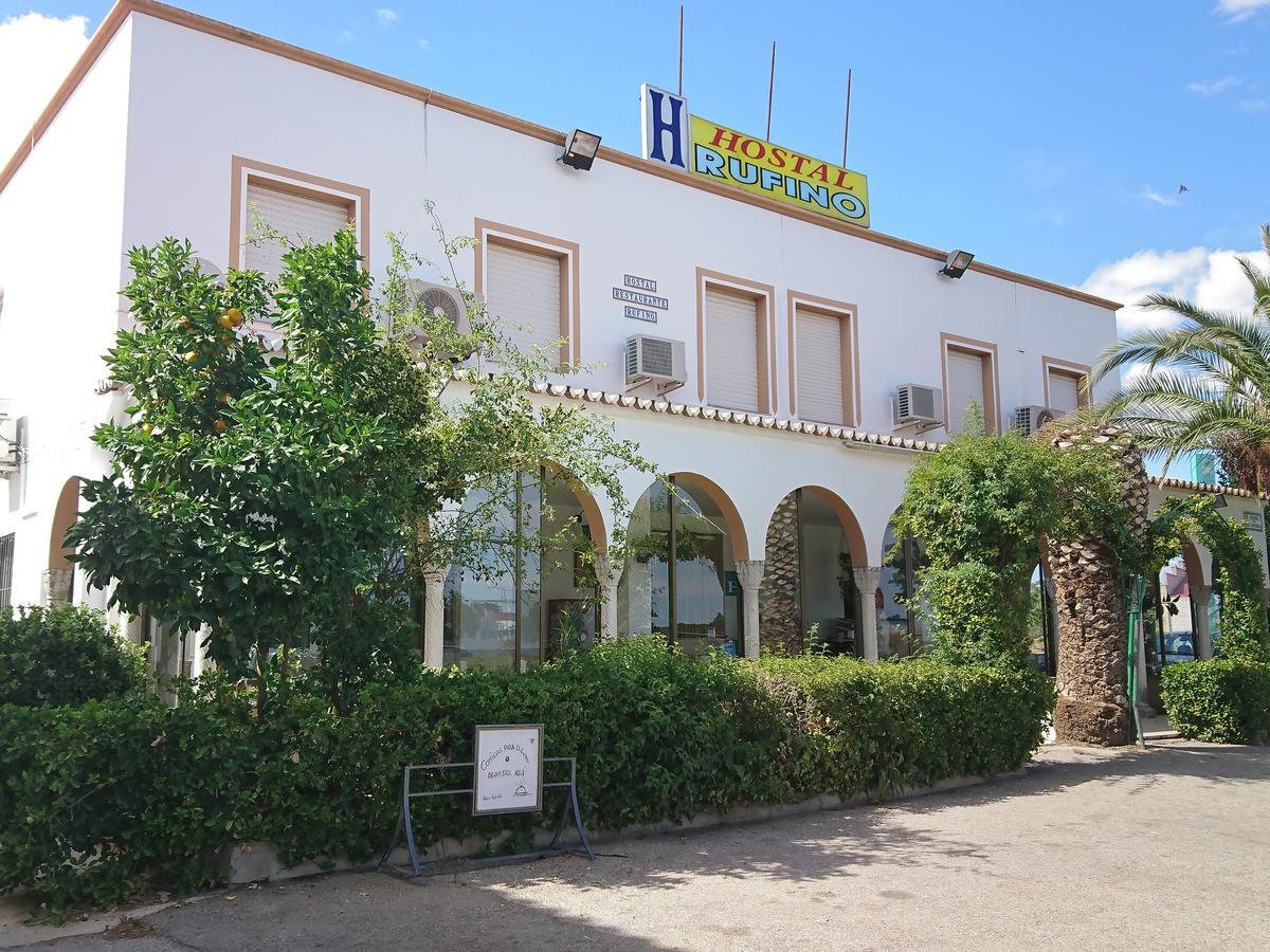 Hostal Restaurante Rufino Berlanga Kültér fotó