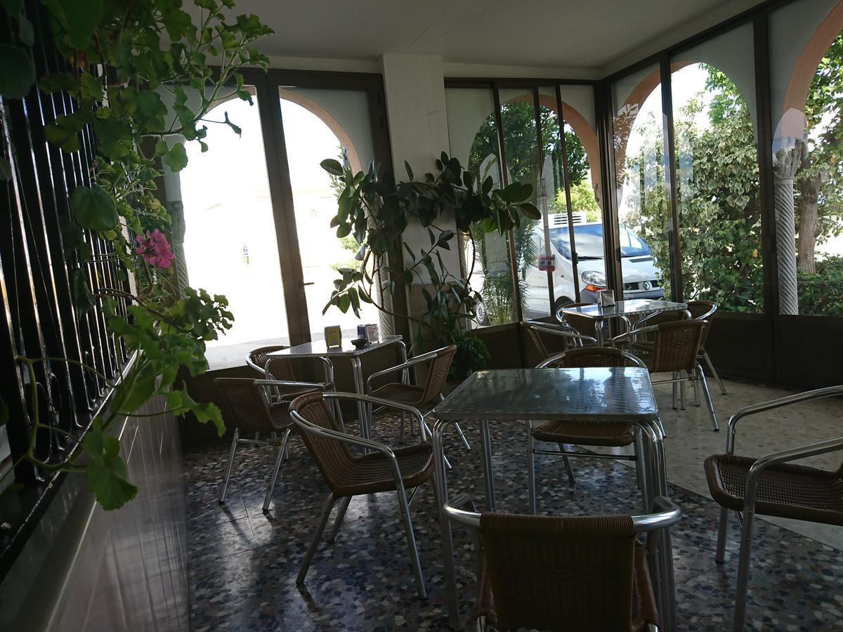 Hostal Restaurante Rufino Berlanga Kültér fotó